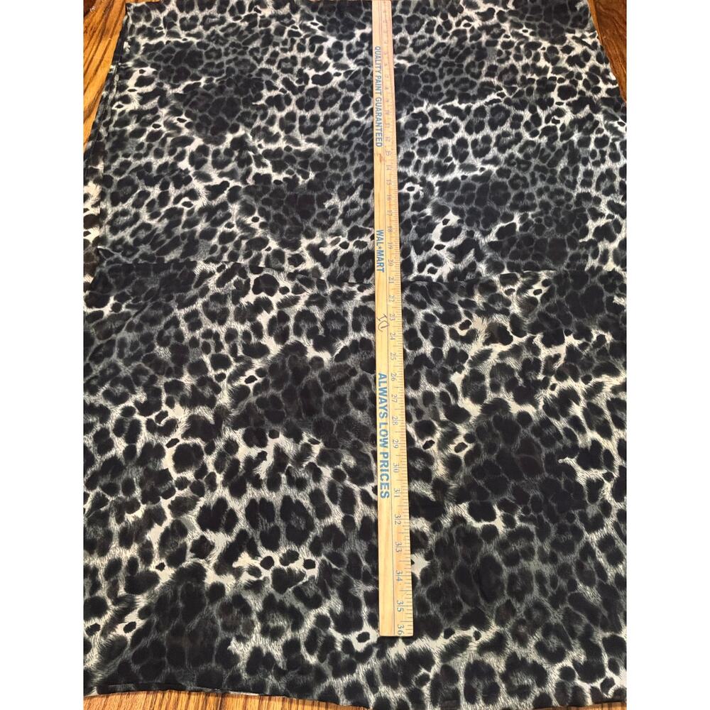 Leopard Print Infinity Scarf - Picture 3 of 4